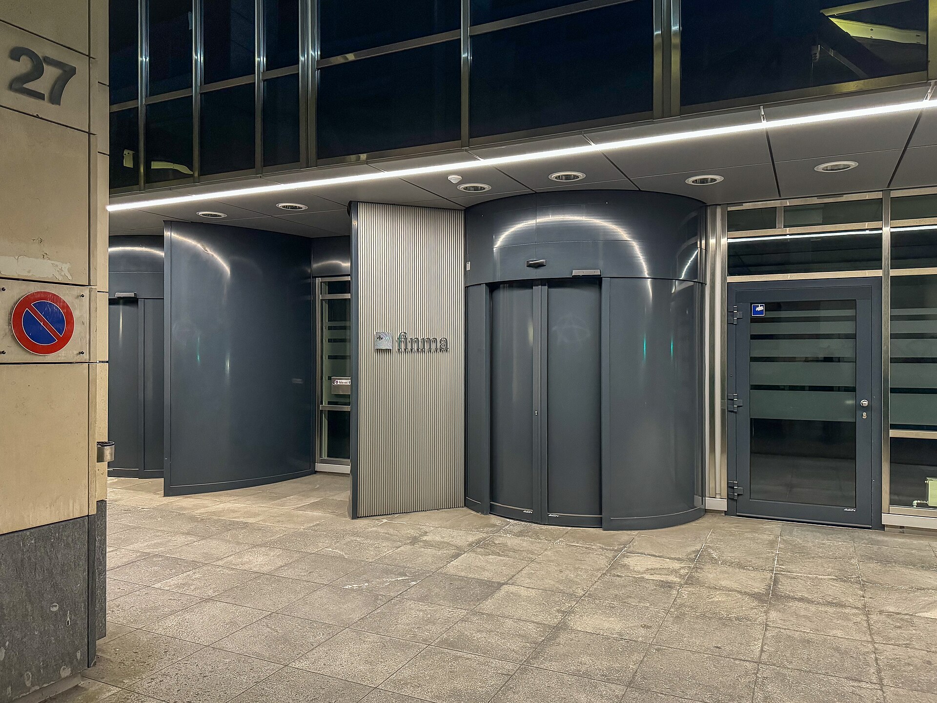 Commercial Automatic Door